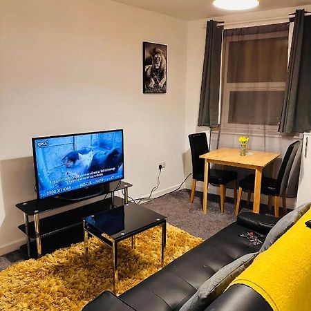 City Blessed Apartment 1 With Free Parking Норт-Шилдс Экстерьер фото